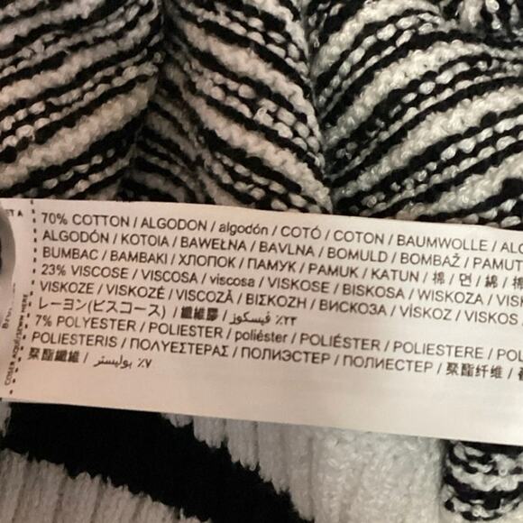 MNG Saint St Tropez Black White Striped Turtleneck Oversized Sweater Top Size XS - Picture 8 of 8